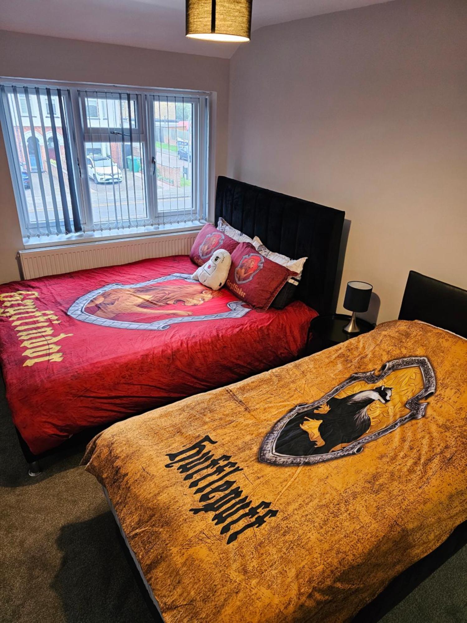 Potters Hideout- 2 Bedroom 2 Bathroom Apartment Watford  Eksteriør bilde